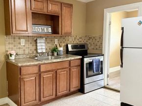 6835 Chester Avenue, Philadelphia PA 19142