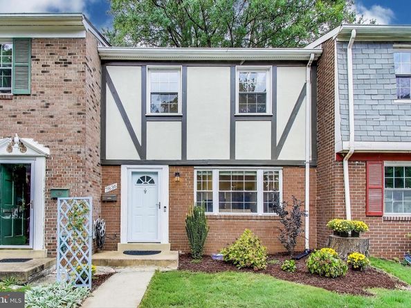 7836 Snead Lane, Falls Church VA 22043