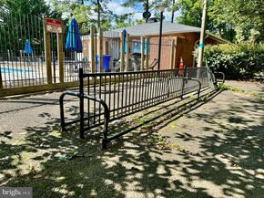 7836 Snead Lane, Falls Church VA 22043