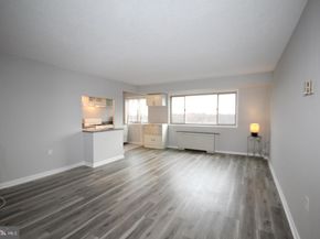 2500 N Van Dorn Street 1118, Alexandria VA 22302