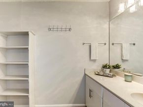 2500 N Van Dorn Street 1118, Alexandria VA 22302