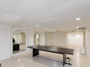 2500 N Van Dorn Street 1118, Alexandria VA 22302