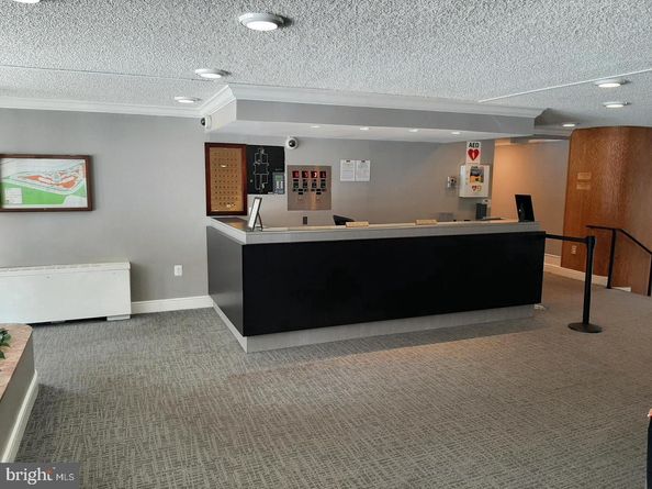 2500 N Van Dorn Street 1118, Alexandria VA 22302