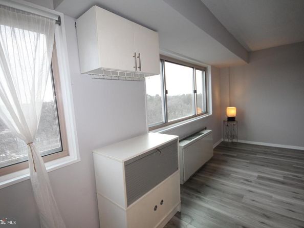 2500 N Van Dorn Street 1118, Alexandria VA 22302