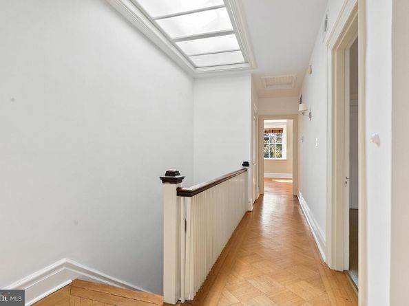 2125 Bancroft Place NW, Washington DC 20008