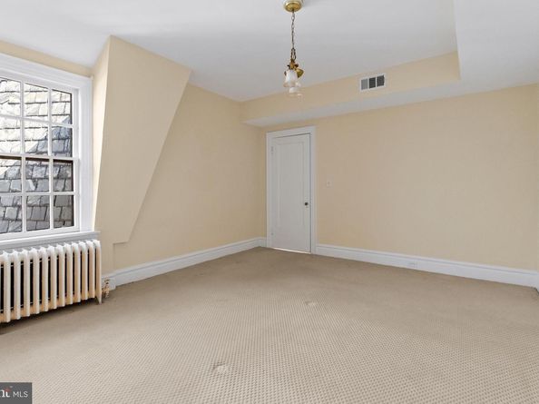 2125 Bancroft Place NW, Washington DC 20008