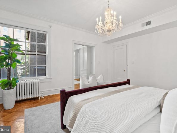 2125 Bancroft Place NW, Washington DC 20008