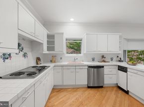 4667 Kenmore Drive NW, Washington DC 20007