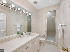 4667 Kenmore Drive NW, Washington DC 20007