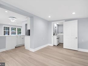 733 W County Line Road, Hatboro PA 19040