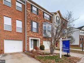 47610 Watkins Island Square, Sterling VA 20165