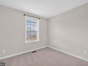 47610 Watkins Island Square, Sterling VA 20165