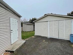 1715 Rhawn Street, Philadelphia PA 19111