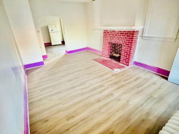 1016 W Duncannon Avenue, Philadelphia PA 19141