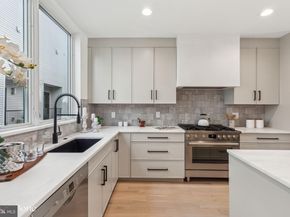 952 N 6TH Street, Philadelphia PA 19123