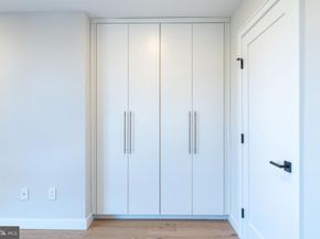 250 Gate Street, Philadelphia PA 19128