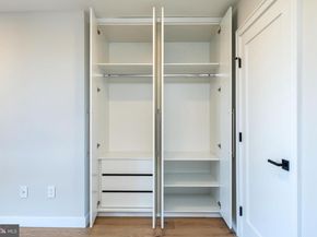 250 Gate Street, Philadelphia PA 19128