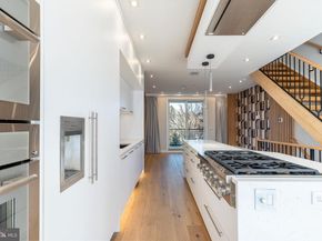 250 Gate Street, Philadelphia PA 19128