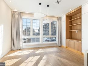 250 Gate Street, Philadelphia PA 19128