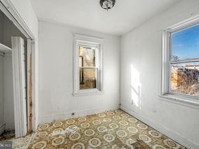 1737 W Juniata Street, Philadelphia PA 19140