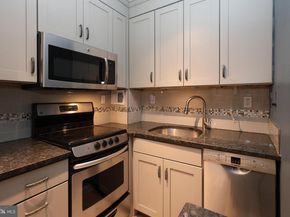 118 S 21st Street 1308, Philadelphia PA 19103