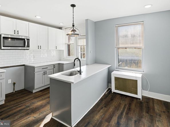 6520 Ross Street, Philadelphia PA 19119