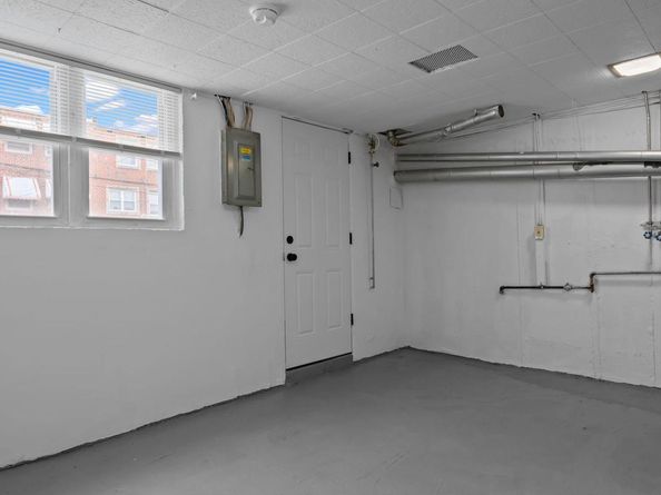 2841 S Simpson Street, Philadelphia PA 19142