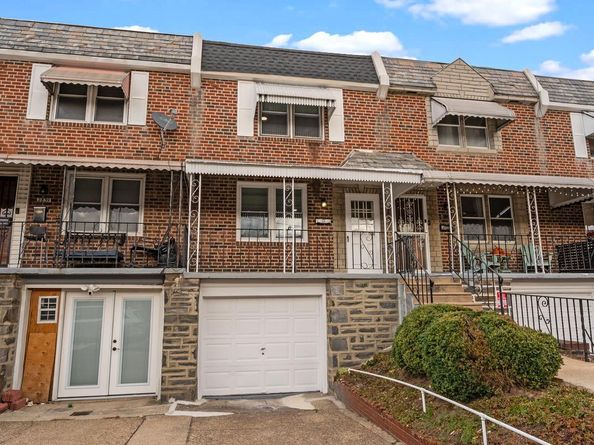 2841 S Simpson Street, Philadelphia PA 19142