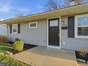 208 Trenton Road, Fairless Hills PA 19030