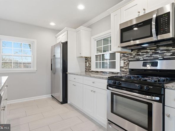 208 Trenton Road, Fairless Hills PA 19030