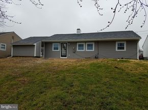 208 Trenton Road, Fairless Hills PA 19030