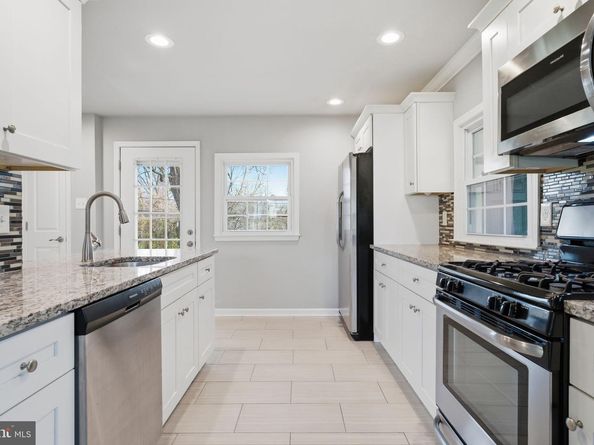 208 Trenton Road, Fairless Hills PA 19030