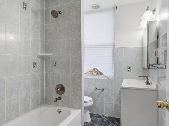 227 Hawaii Avenue NE, Washington DC 20011