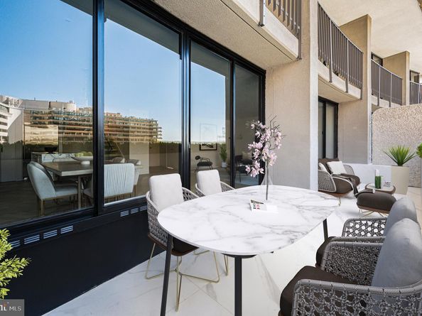 2500 Virginia Ave NW 714/715, Washington DC 20037