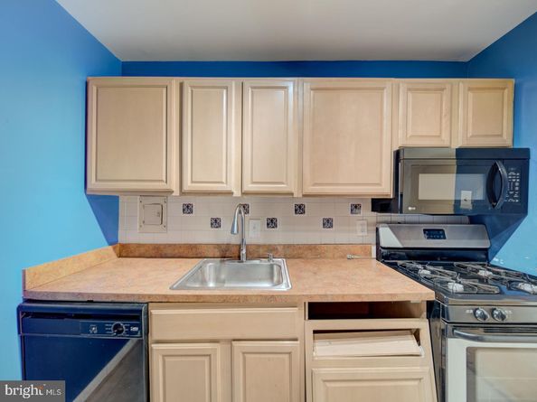 5250 Valley Forge Drive 315, Alexandria VA 22304