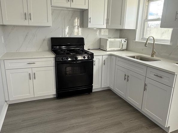 4500 Strahle Street, Philadelphia PA 19136