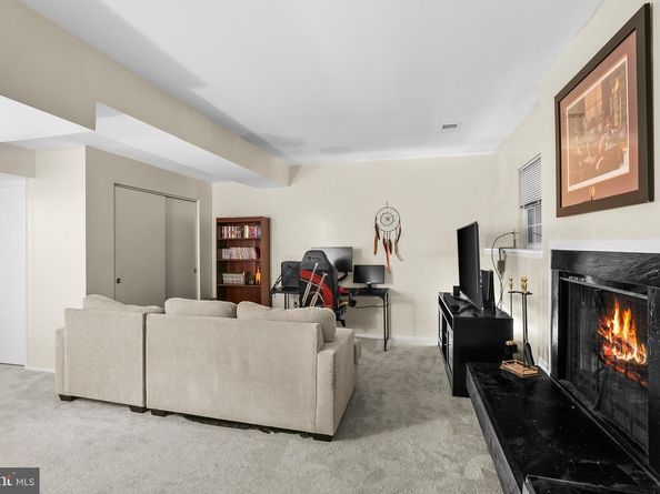 2418 Ridgehampton Court, Reston VA 20191