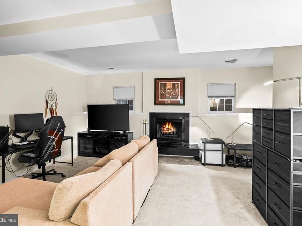 2418 Ridgehampton Court, Reston VA 20191