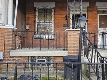 2324 W Hagert Street