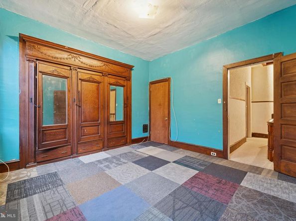 2324 W Hagert Street, Philadelphia PA 19132