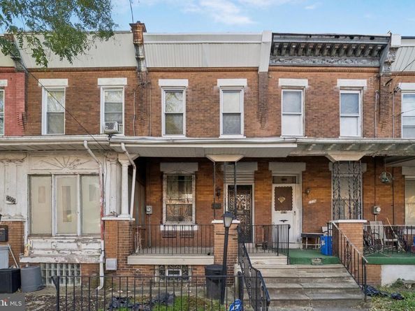 2324 W Hagert Street, Philadelphia PA 19132