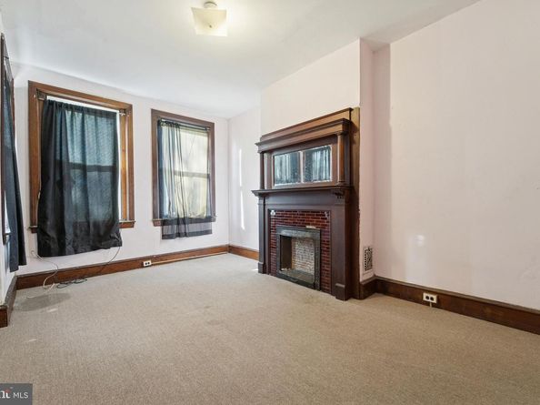 2324 W Hagert Street, Philadelphia PA 19132