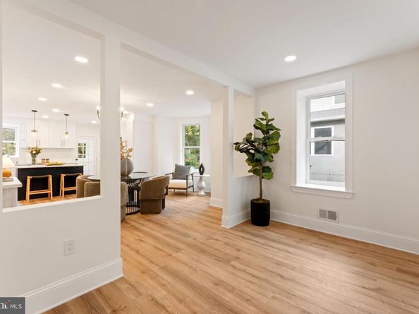 209 Merion Avenue, Narberth PA 19072