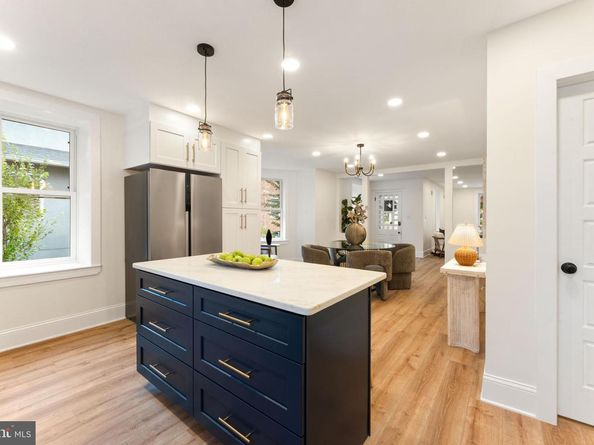 209 Merion Avenue, Narberth PA 19072