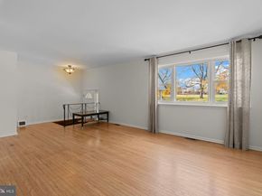 13039 Stevens Road, Philadelphia PA 19116