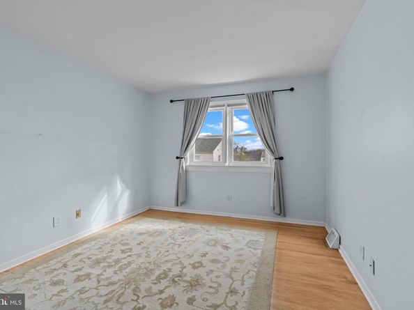 13039 Stevens Road, Philadelphia PA 19116