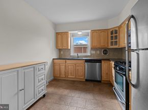 13039 Stevens Road, Philadelphia PA 19116