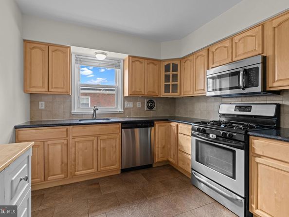 13039 Stevens Road, Philadelphia PA 19116