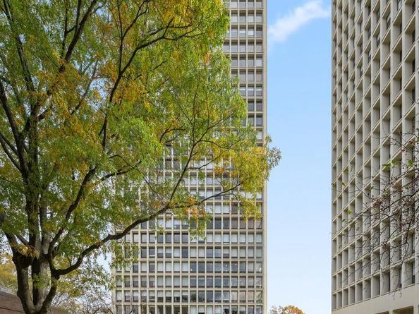 200 Locust Street 10GN, Philadelphia PA 19106