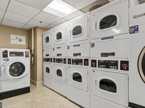 200 Locust Street 10GN, Philadelphia PA 19106